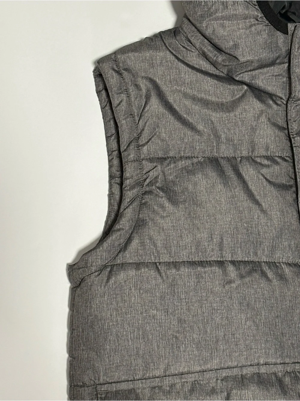 Under Armour Heather Gray Hooded Puffer Vest